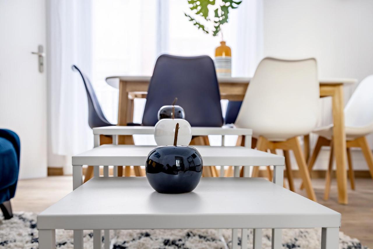 Welcome home ! Bel appartement hyper centre ville - rue piétonne Dieppe Esterno foto